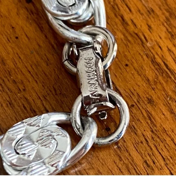 Sara Conventry Bracelet - Picture 3 of 4